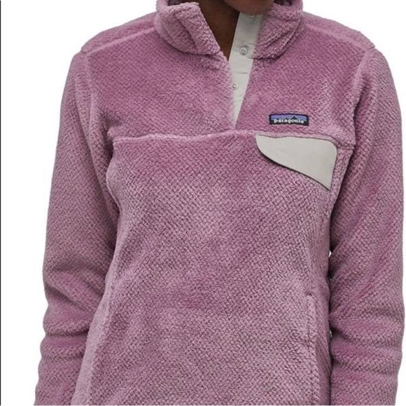Patagonia Women's Re-Tool Snap-T® Pullover in purple fleece
pullover - Picture 2 of 9